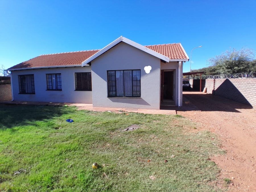 3 Bedroom Property for Sale in Kathu Northern Cape